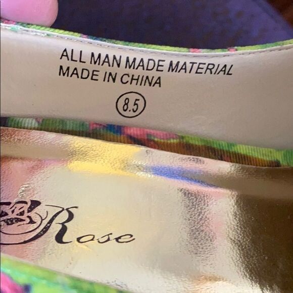 Wild Rose Women’s Platform Shoes Animal Print & Floral Size 8.5 Trendy Heels - Picture 6 of 7